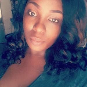 Meet your Posher, Rochelle